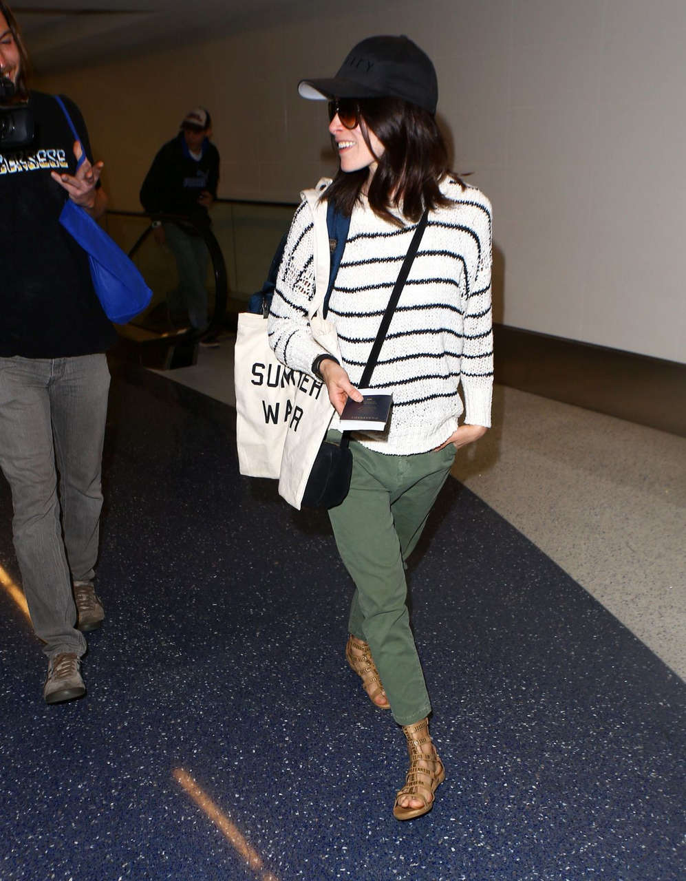 Abigail Spencer Lax Airport Los Angeles