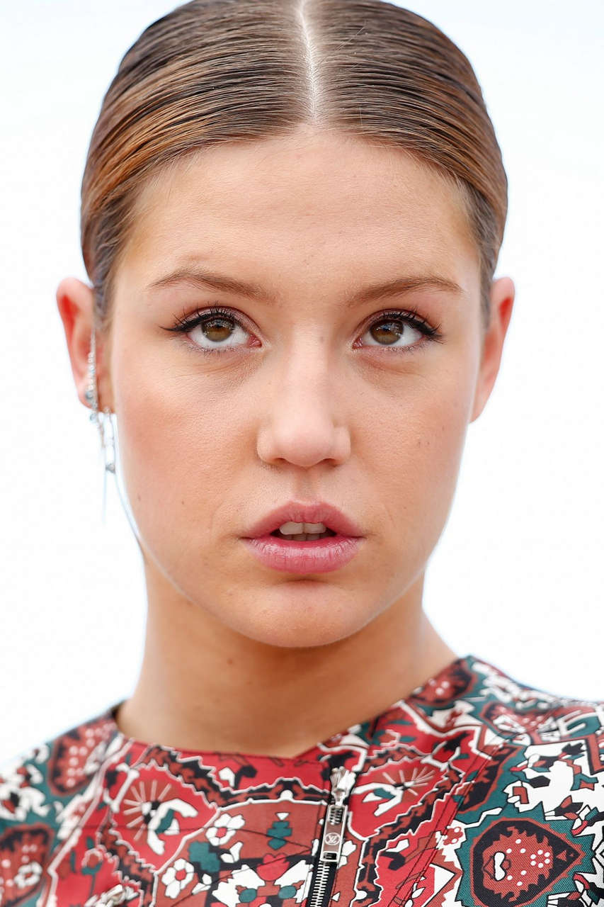 Adele Exarchopoulos Last Face Photocall 2016 Cannes Film Festival