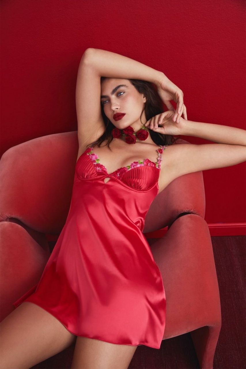 Alana Felisberto For Love Lemons X Victoria S Secret V Day 2022 Collection