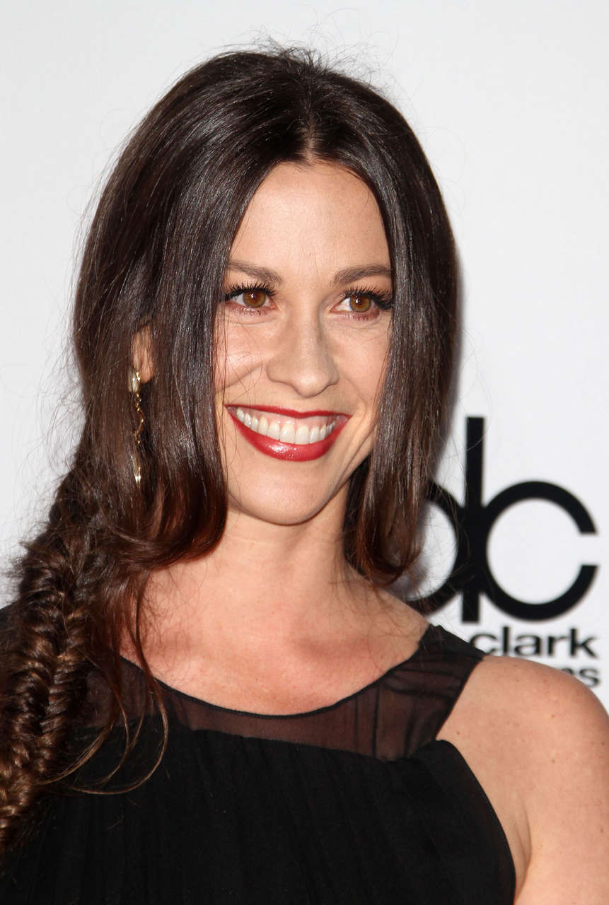 Alanis Morissette 39th Annual American Music Awards Los Angeles