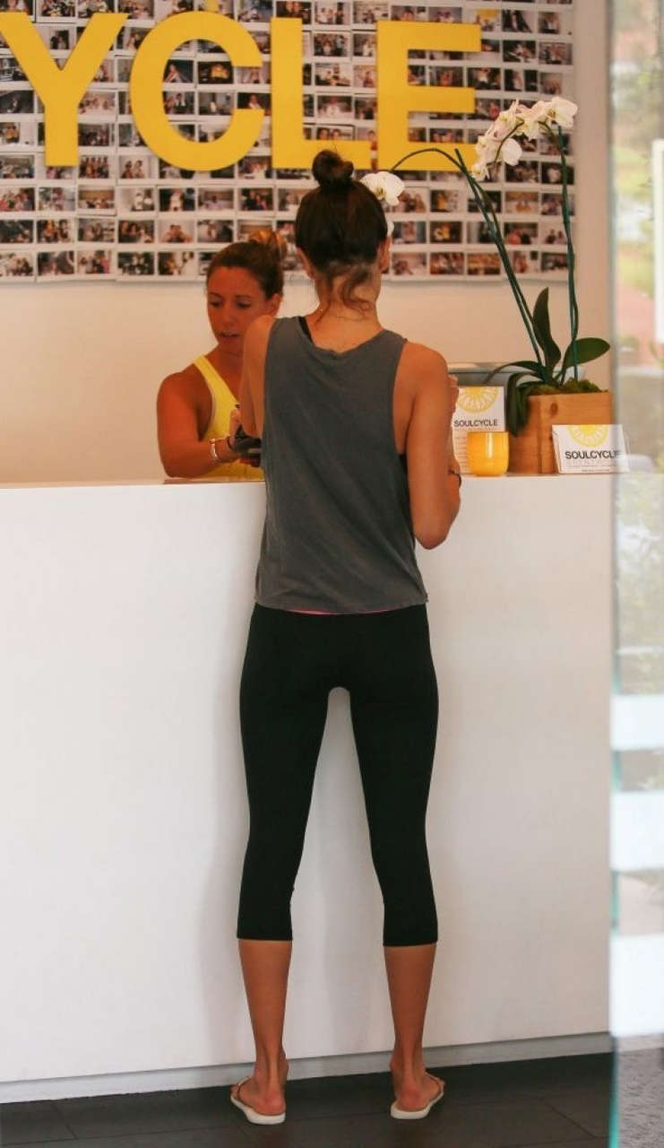 Alessandra Ambrosio Arrives Soulcycle Brentwood