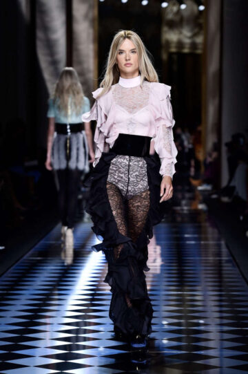 Alessandra Ambrosio Balmani Fashion Show Paris