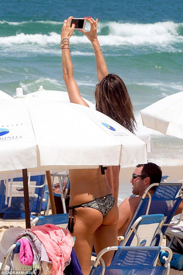 Alessandra Ambrosio Bikini