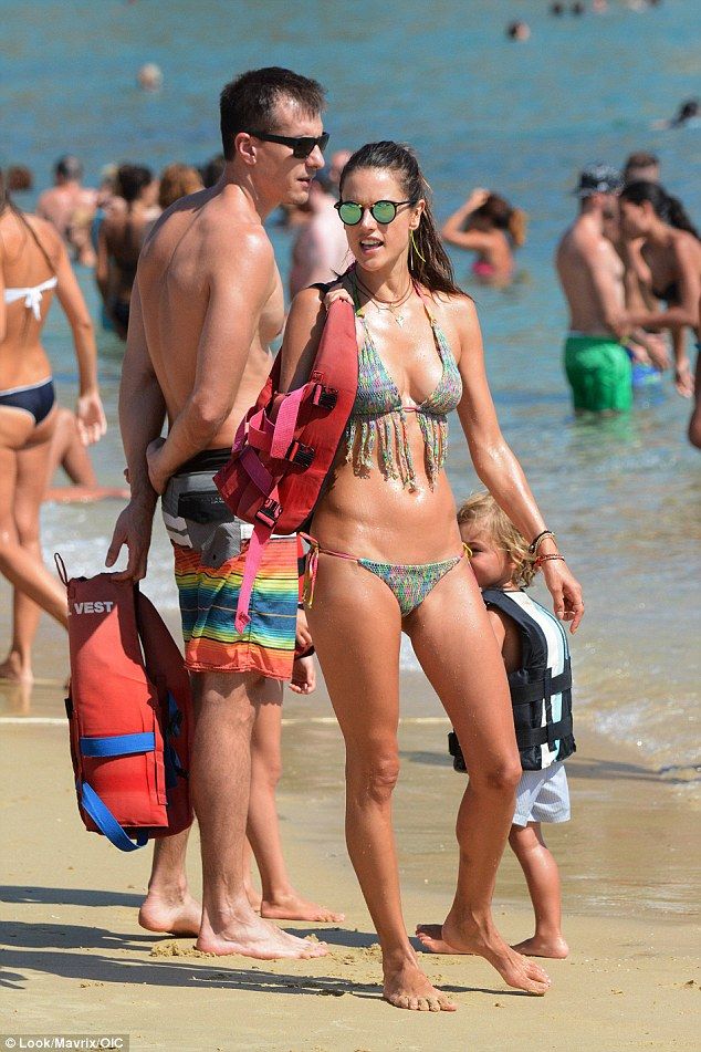Alessandra Ambrosio Bikini