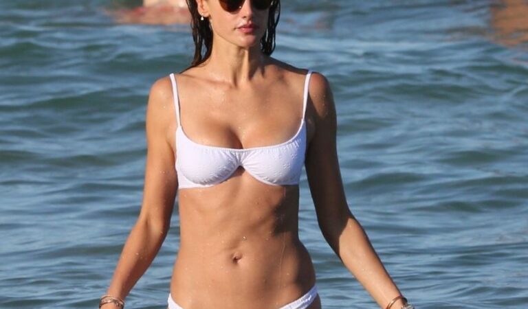 Alessandra Ambrosio Ina White Bikini Beach Florianopolis (13 photos)