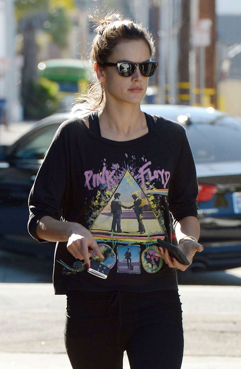 Alessandra Ambrosio Out About Los Angeles