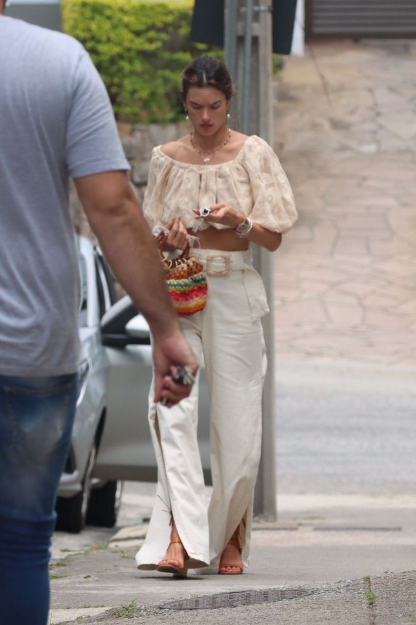 Alessandra Ambrosio Out And About Florianopolis