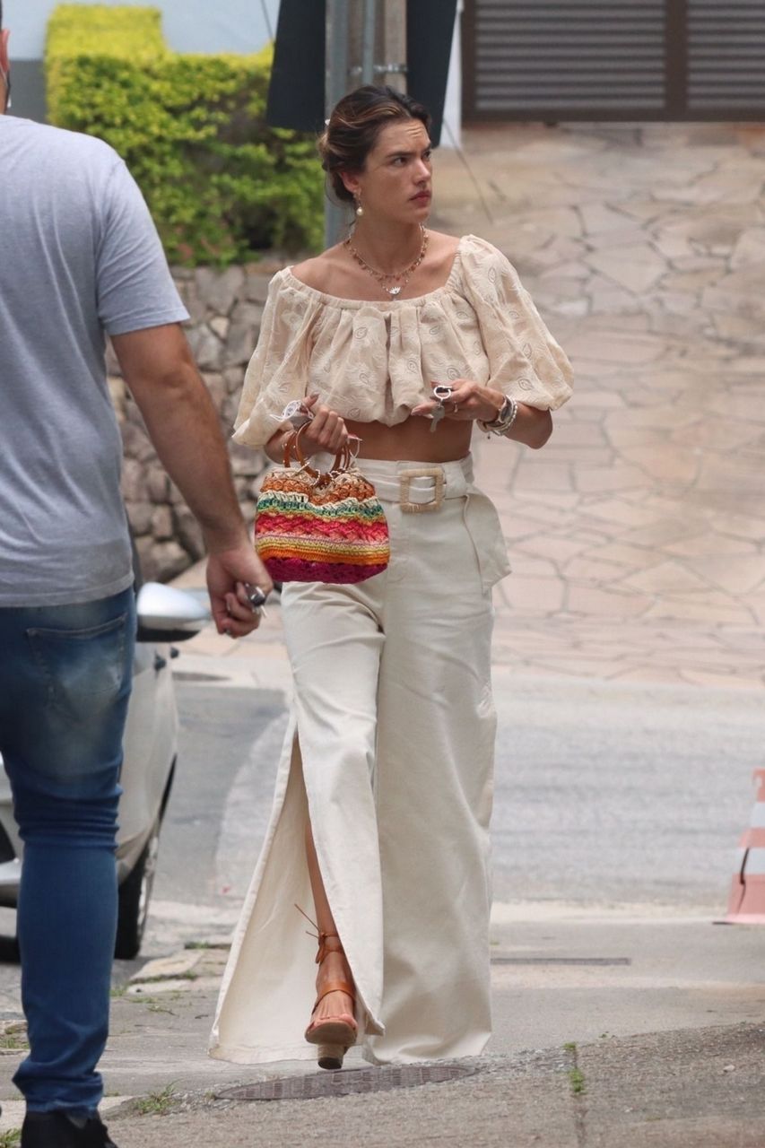 Alessandra Ambrosio Out And About Florianopolis