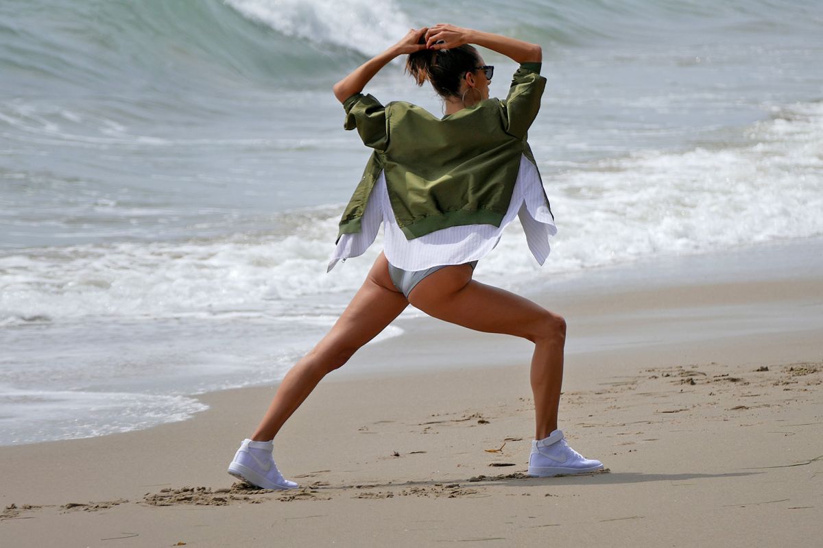 Alessandra Ambrosio Set Of Photoshoot Beach Los Angeles