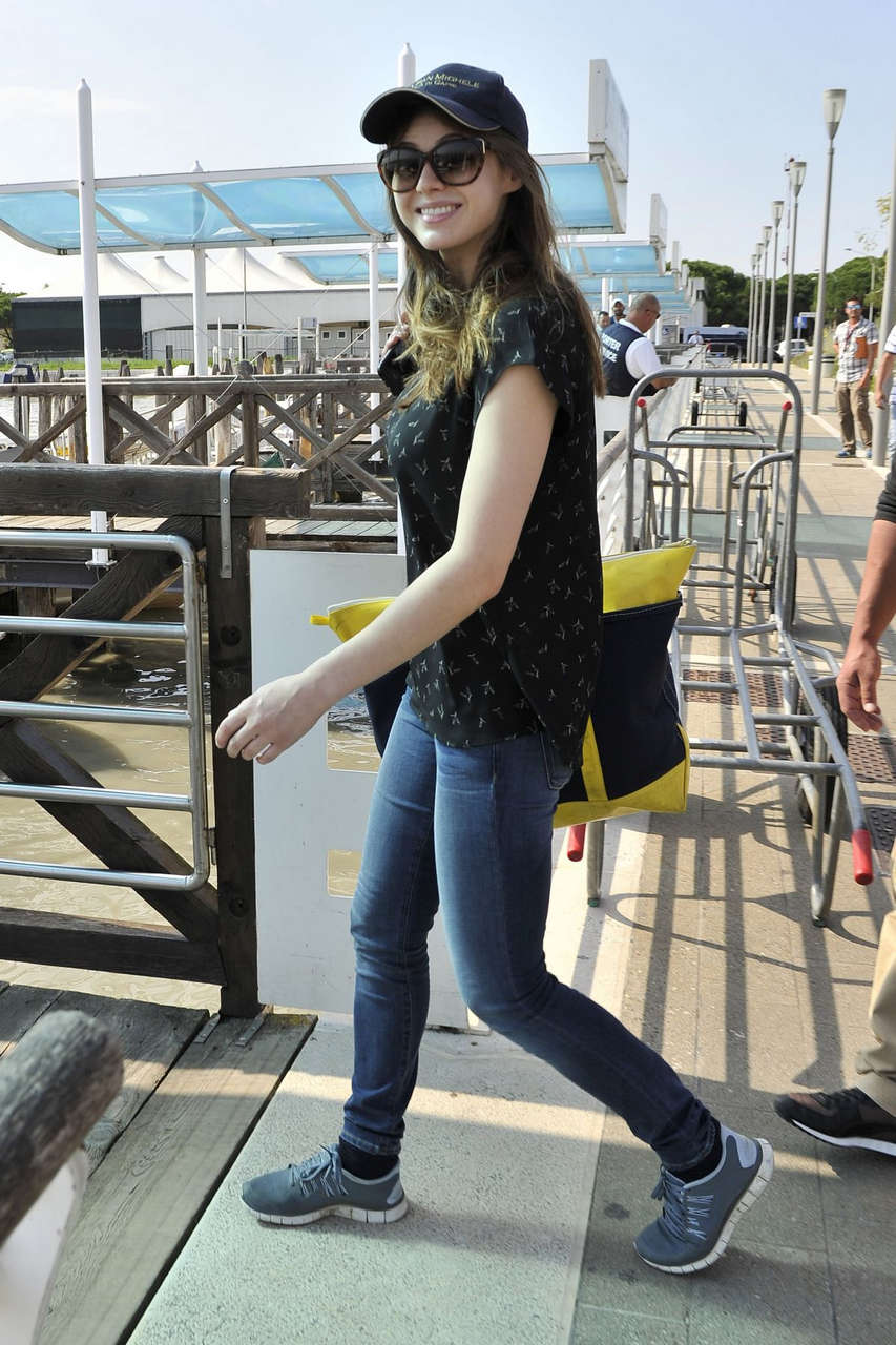 Alexandra Daddario Arrives Her Hotel Venice