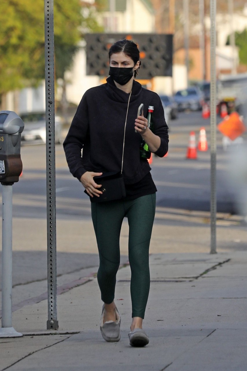Alexandra Daddario Heading Yoga Class Los Angeles