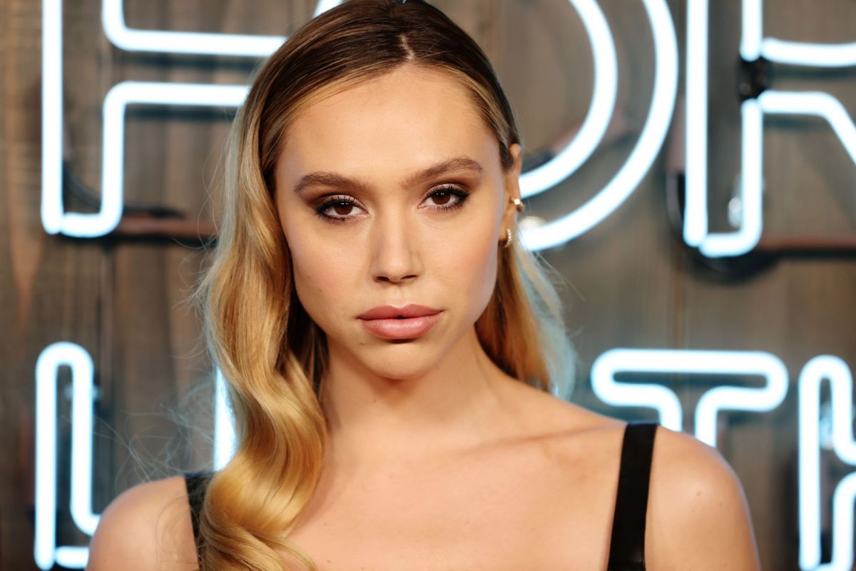 Alexis Ren Ttom Ford Ombre Leather Parfum Launch West Hollywood