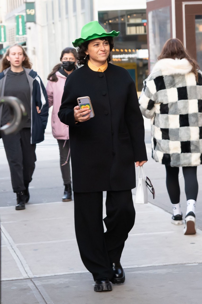 Alia Shawkat Out About New York