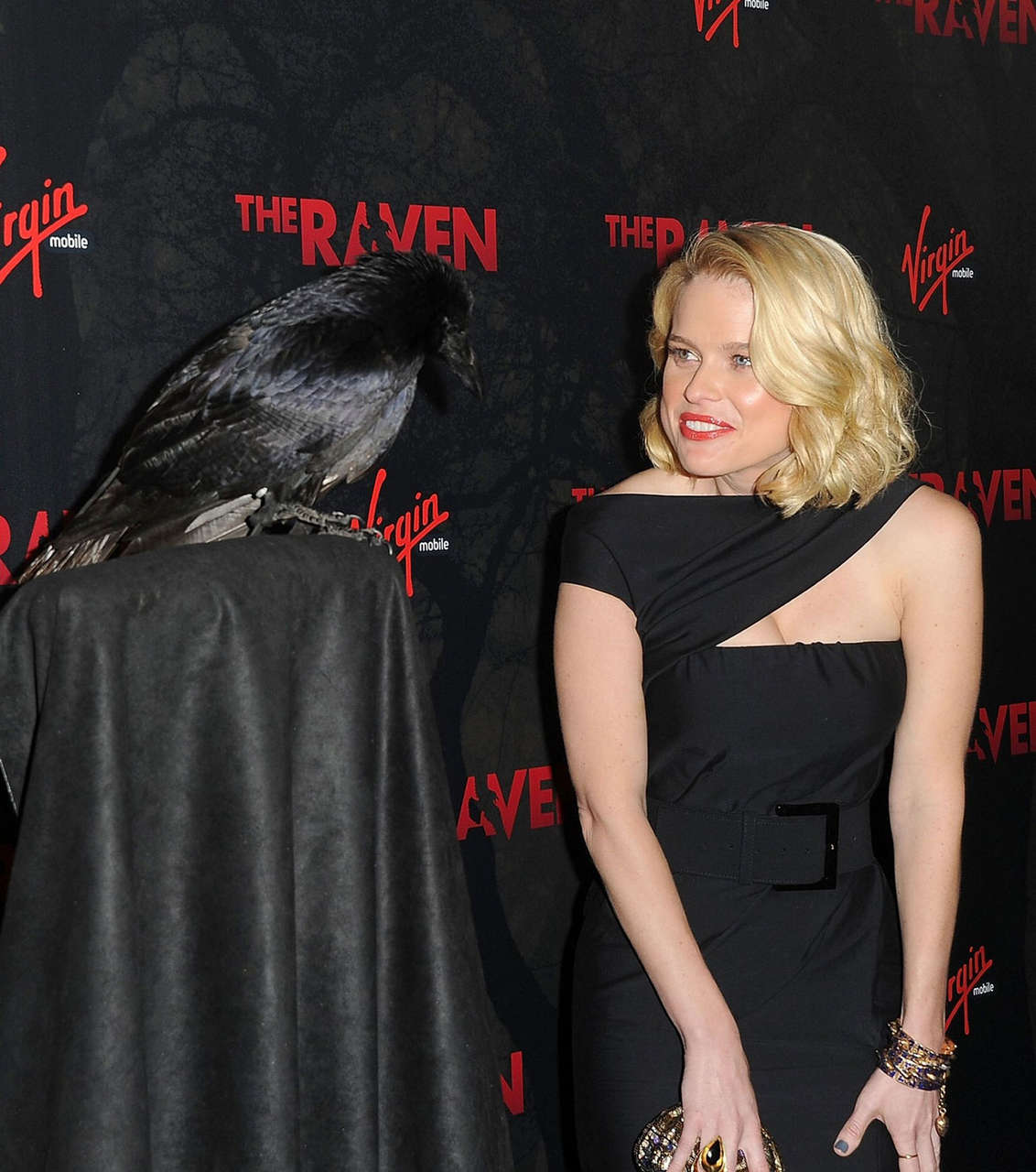 Alice Eve Raven Premiere Los Angeles
