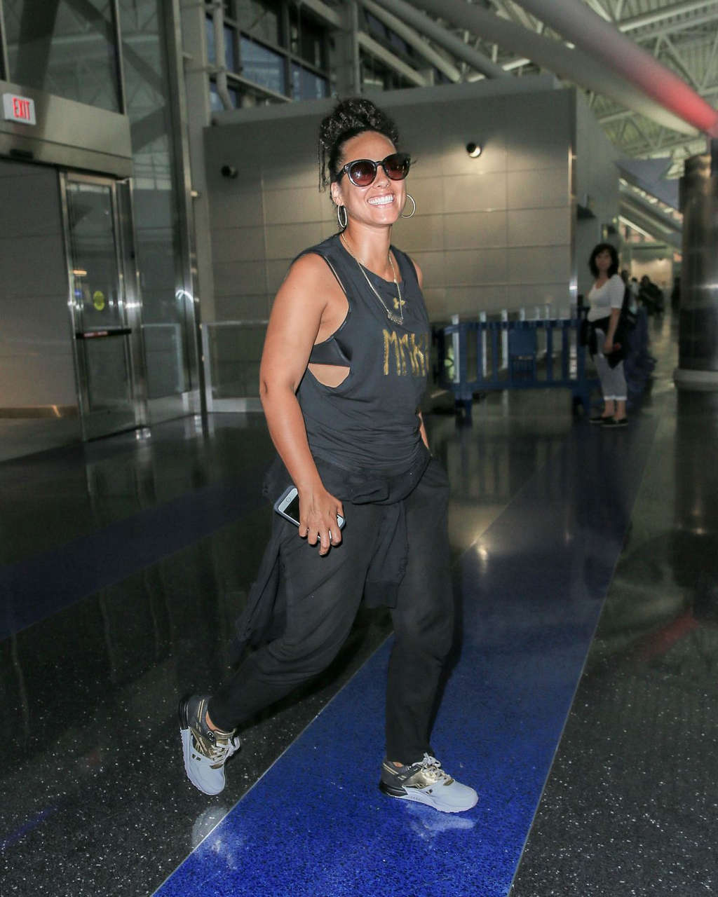 Alicia Keys Jfk Airport New York