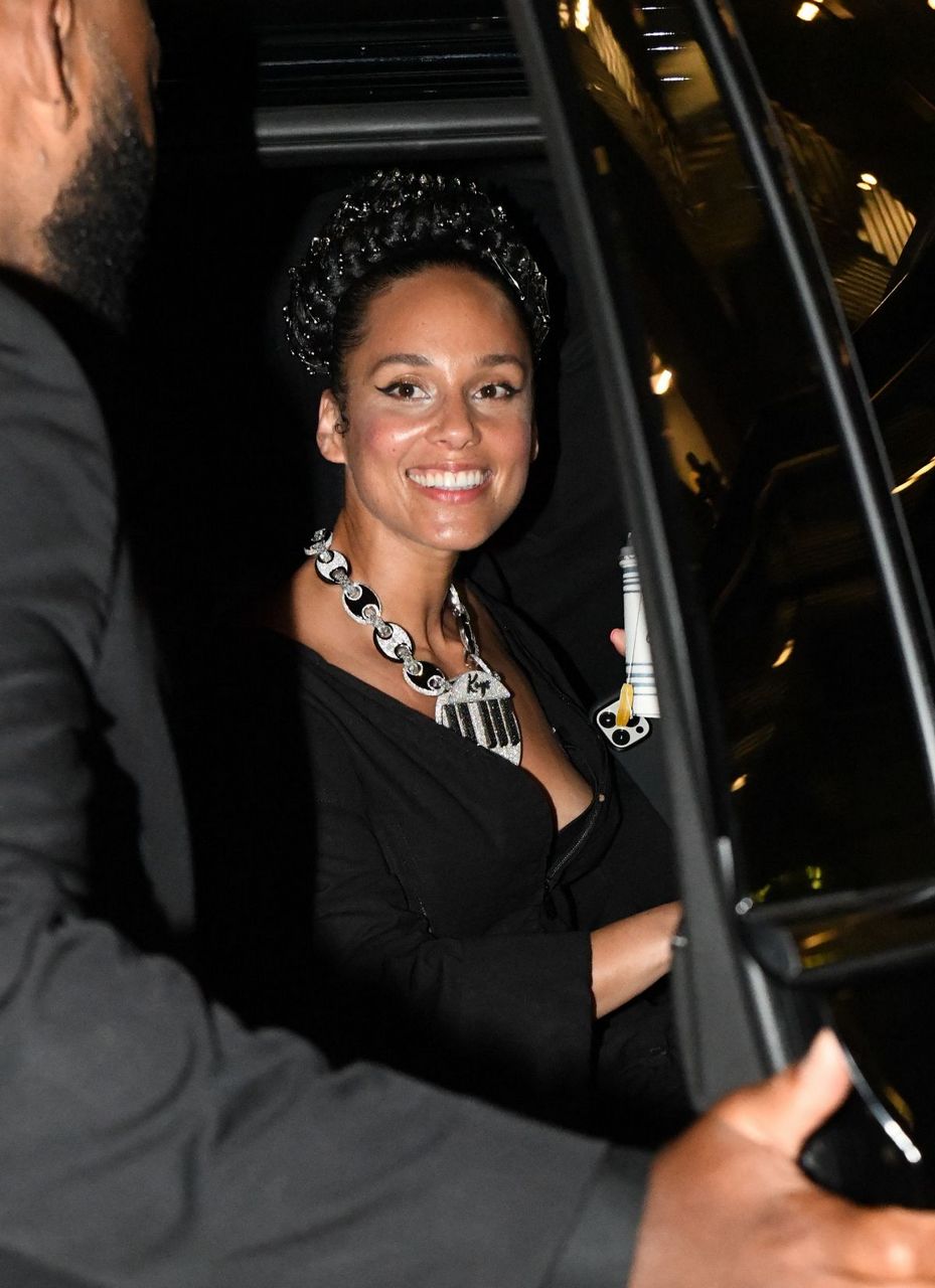 Alicia Keys Leaves Kanye West S Donda 2 Listening Party Miami