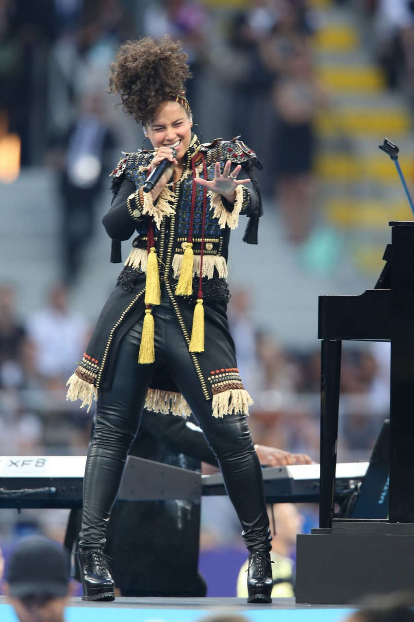 Alicia Keys Performs Uefa Champions League Final Match Milan