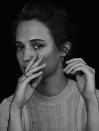 Alicia Vikander By Trunk Xu For Modern Weekly (4 photos)