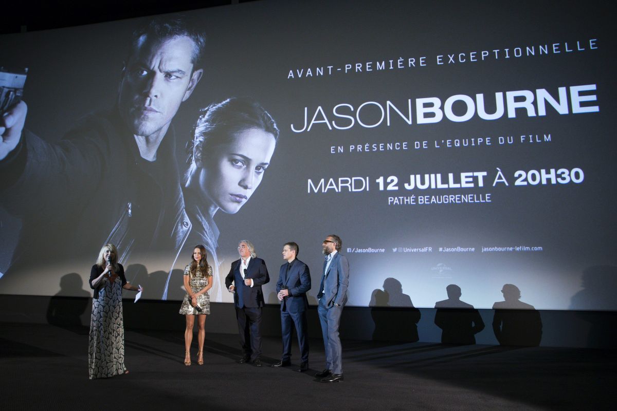 Alicia Vikander Jason Bourne Premiere Paris