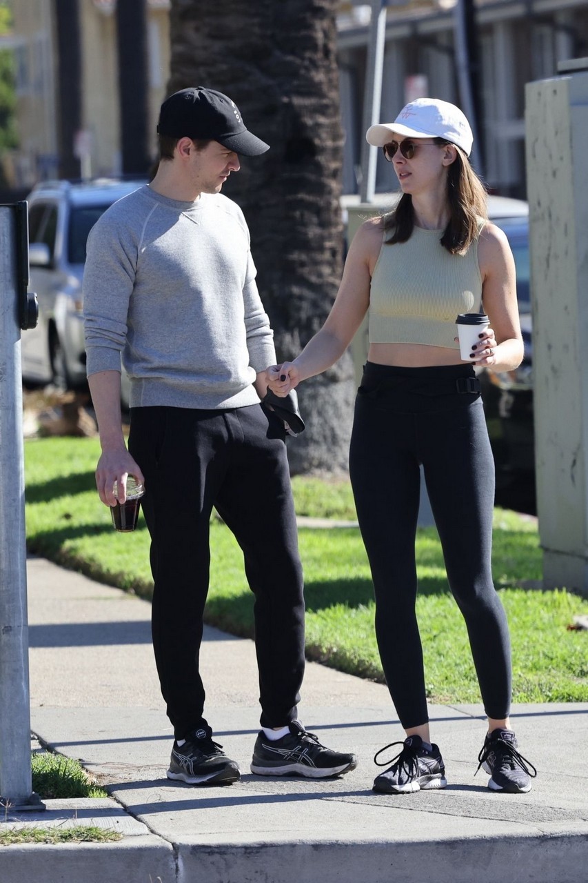 Alison Brie Out About Los Angeles