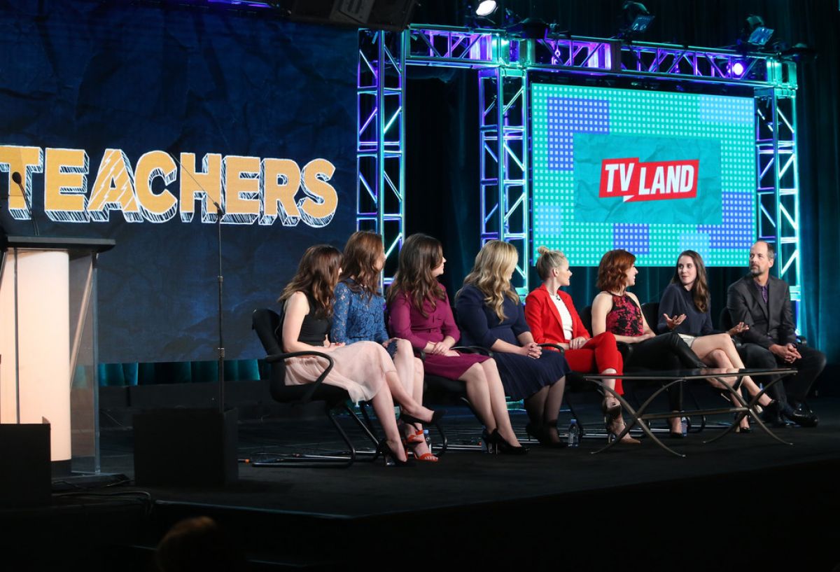 Alison Brie Teachers Panel 2016 Winter Tca Tour Pasadena