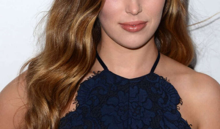 Alycia Debnam Carey 2016 Australians Film Heath Ledger Scholarship Dinner Beverly Hills (23 photos)