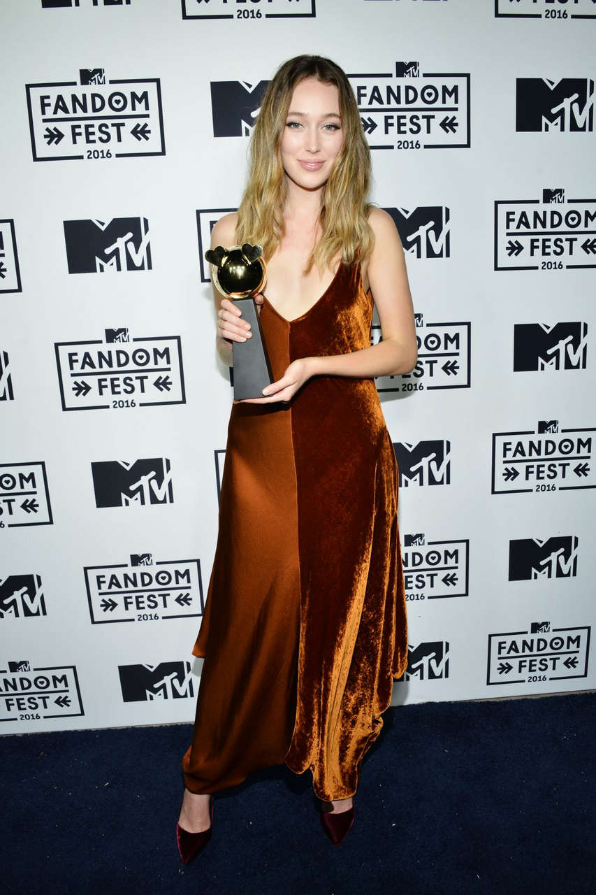 Alycia Debnam Carey Mtv Fandom Awards San Diego