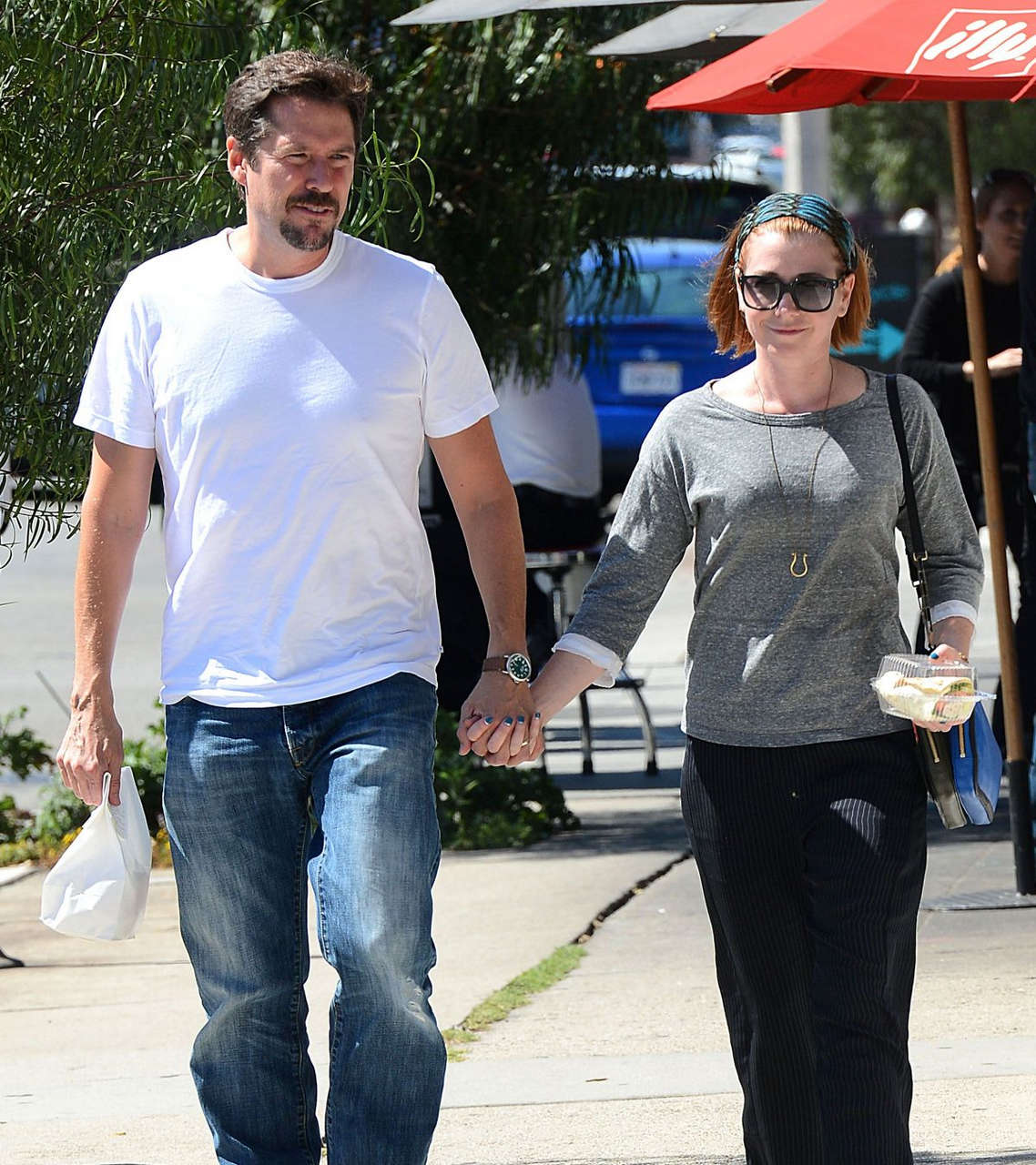Alyson Hannigan Alexis Denisof Out For Lunch Toast Los Angeles