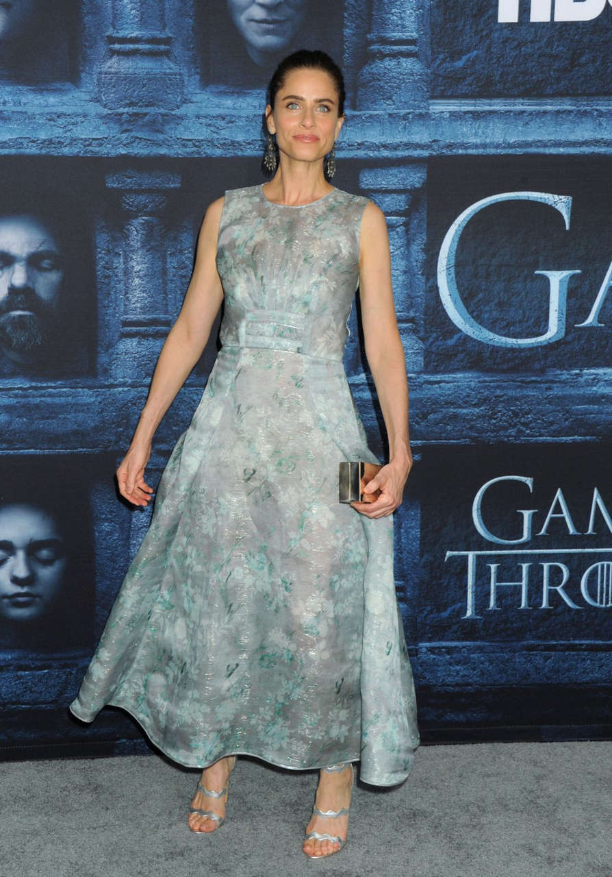 Amanda Peet Game Of Thrones Season 6 Premiere Hollywood