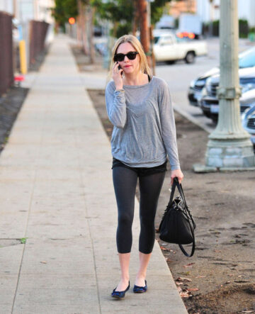 Amanda Seyfried Out About Los Angeles