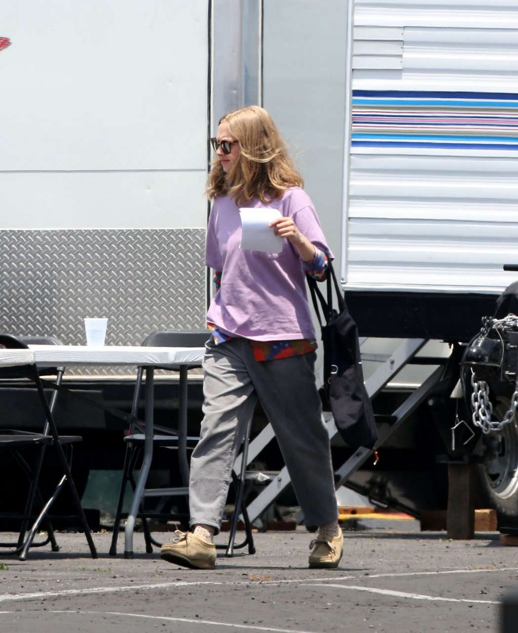 Amanda Seyfried Set Of Clappers Los Angeles