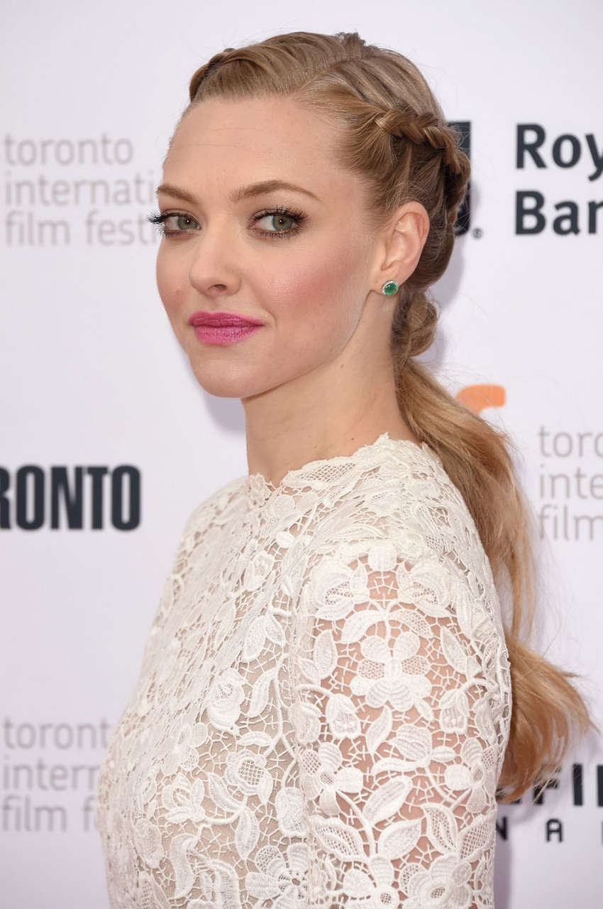 Amanda Seyfried While We Re Young Premiere Toronto