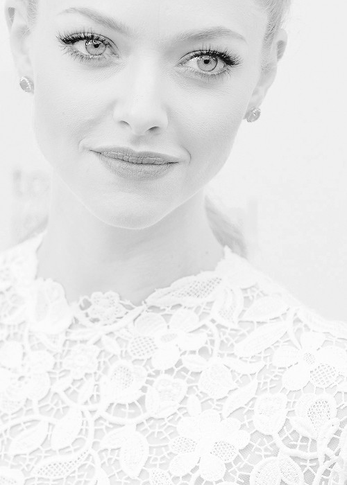 Amandaseyfrieds People Do Judge You And There