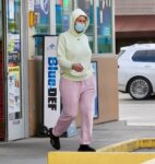 Amber Rose Gas Station Los Angeles