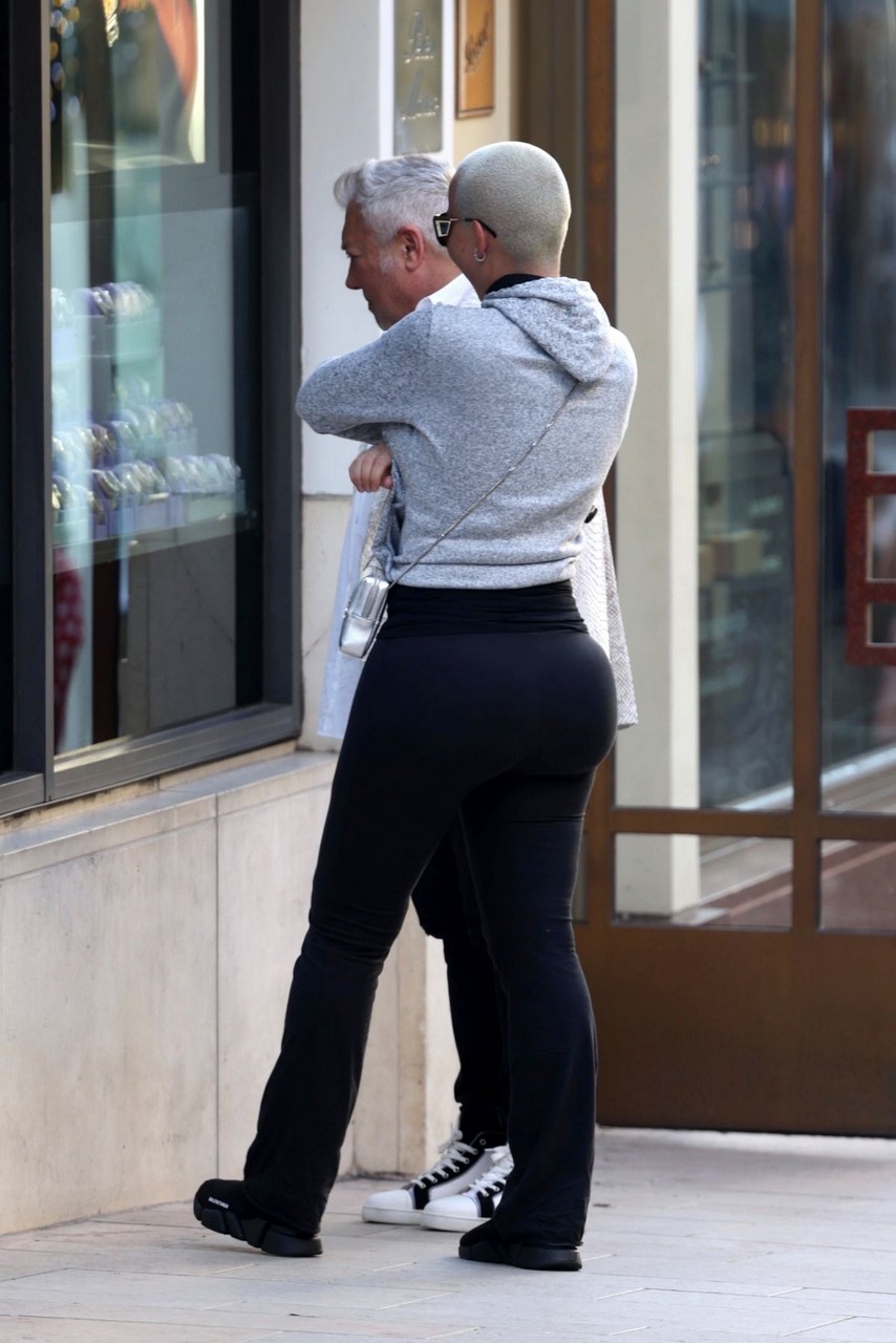 Amber Rose Out Shopping Los Angeles