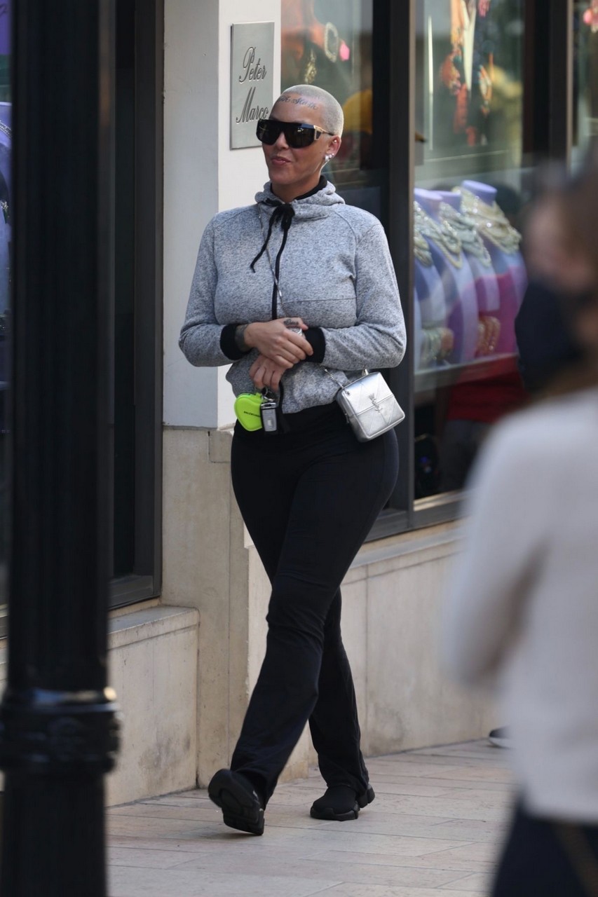 Amber Rose Out Shopping Los Angeles