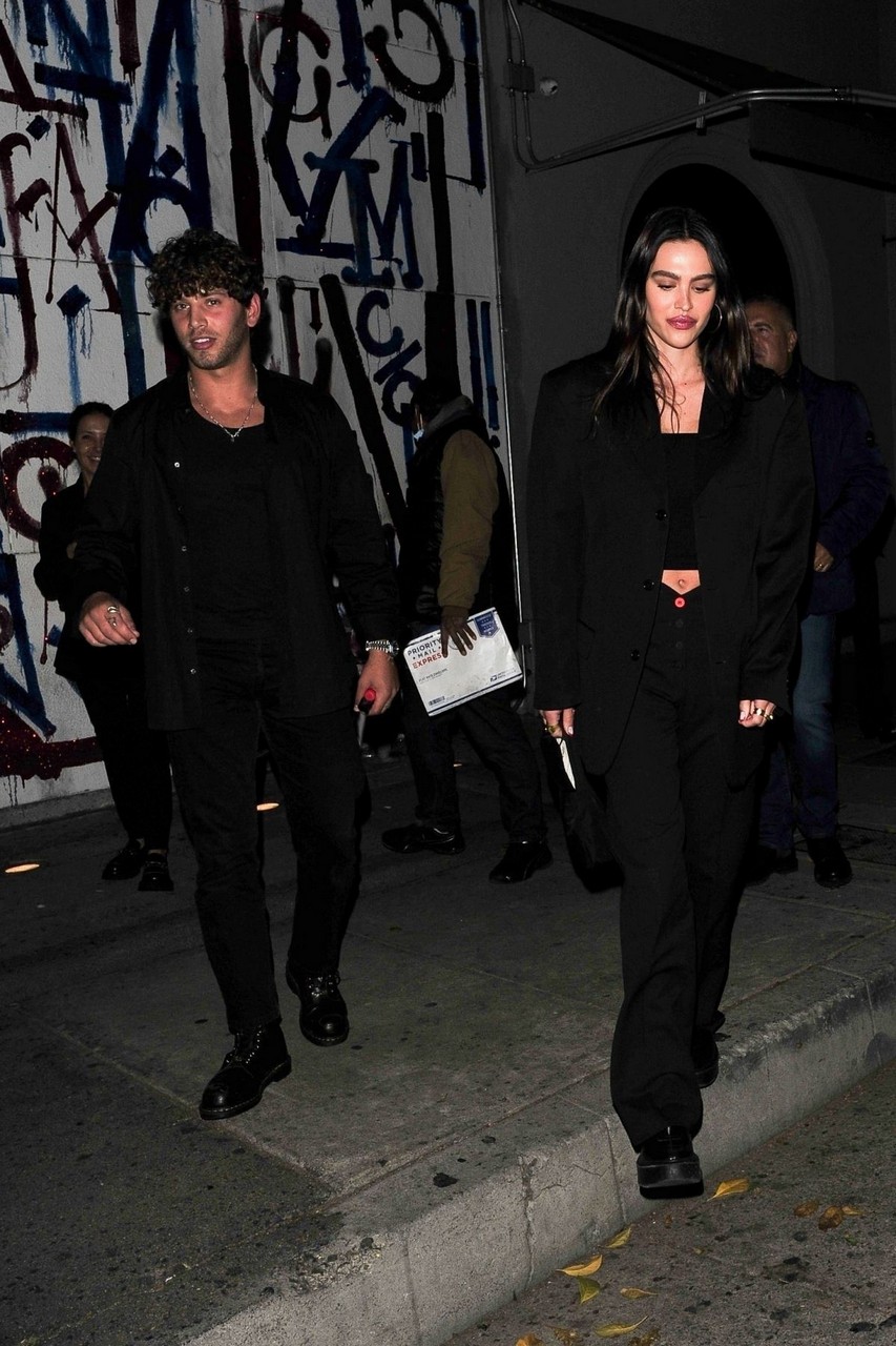 Amelia Hamlin Out For Dinner Craig S West Hollywood