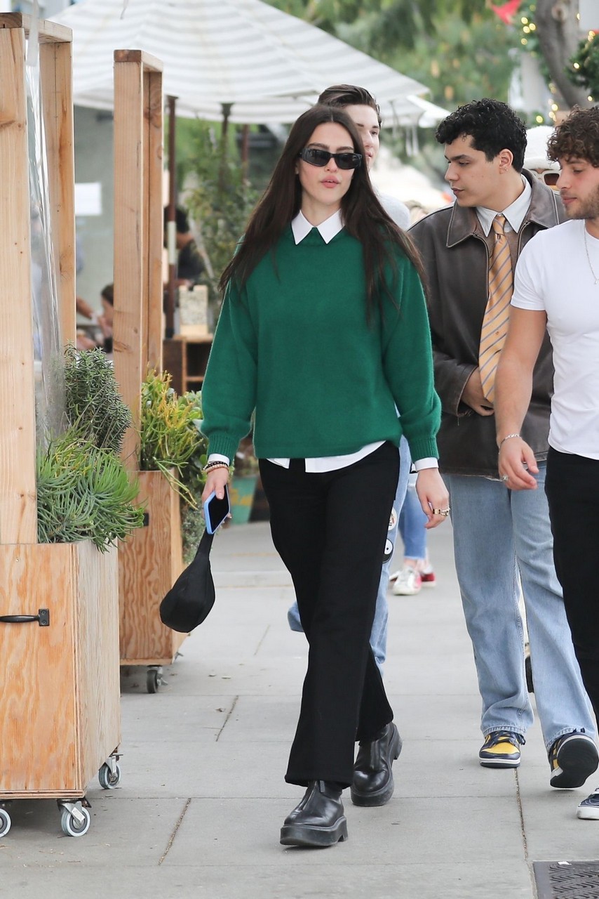 Amelia Hamlin Out Lunch With Eyal Booker Croft Alley Beverly Hills