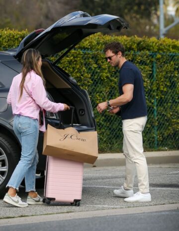 Amelia Warner Out Shopping Los Angeles