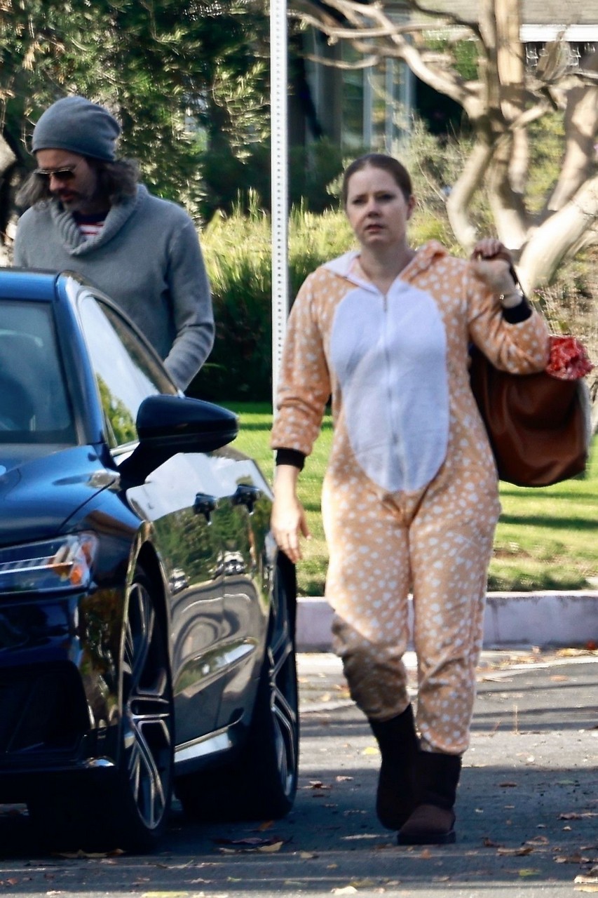 Amy Adams Arrives Family S House Los Angeles