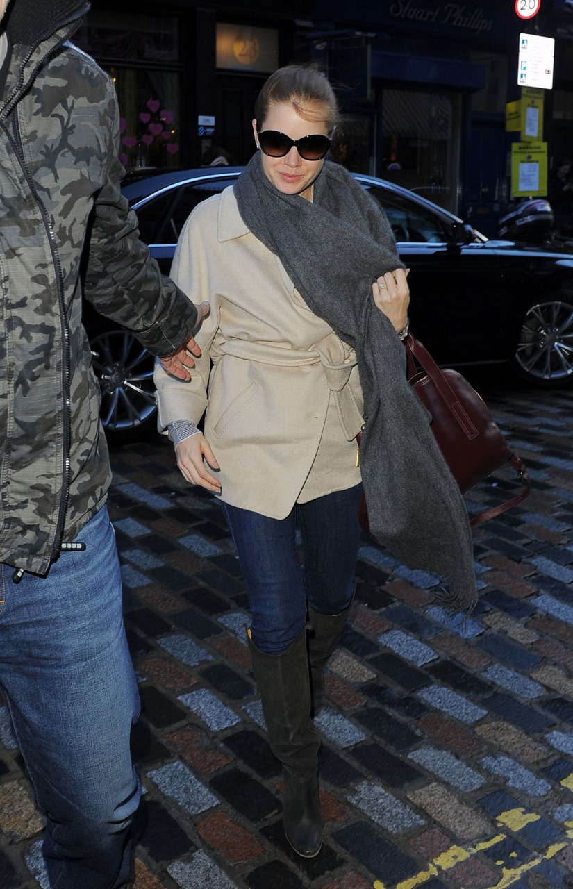 Amy Adams Out About London
