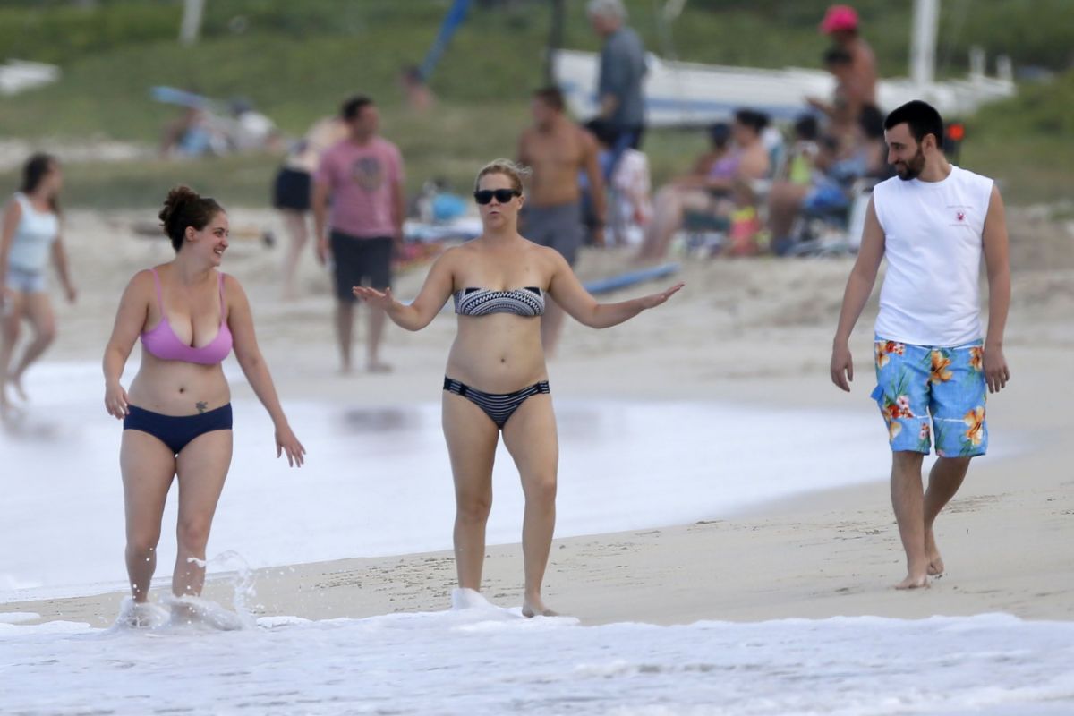 Amy Schumer Bikini Beach Hawaii