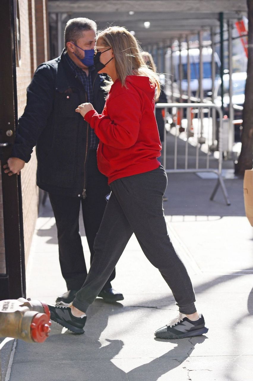 Amy Schumer Out New York