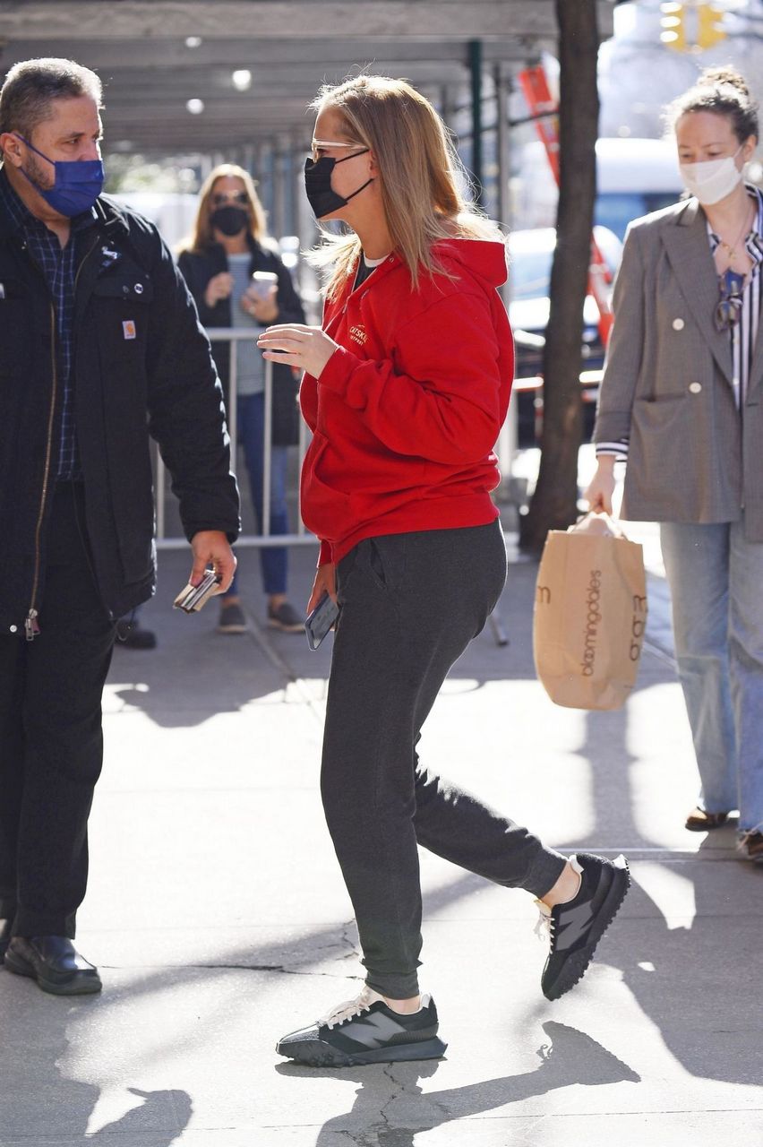 Amy Schumer Out New York