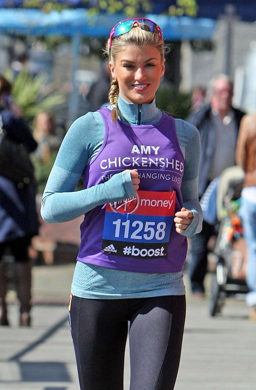 Amy Willerton London Marathon Photocall