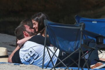 Ana De Armas Ben Affleck Out Beach Malibu