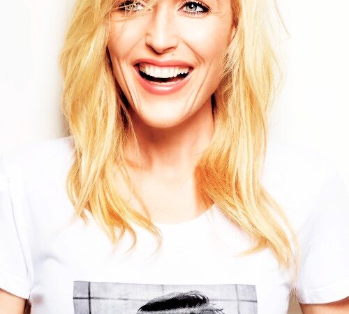 Andersondaily Gillian Anderson For Stylist (1 photo)