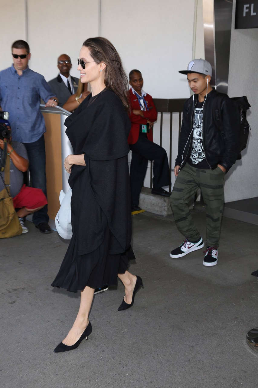 Angelina Jolie Lax Airport Los Angeles