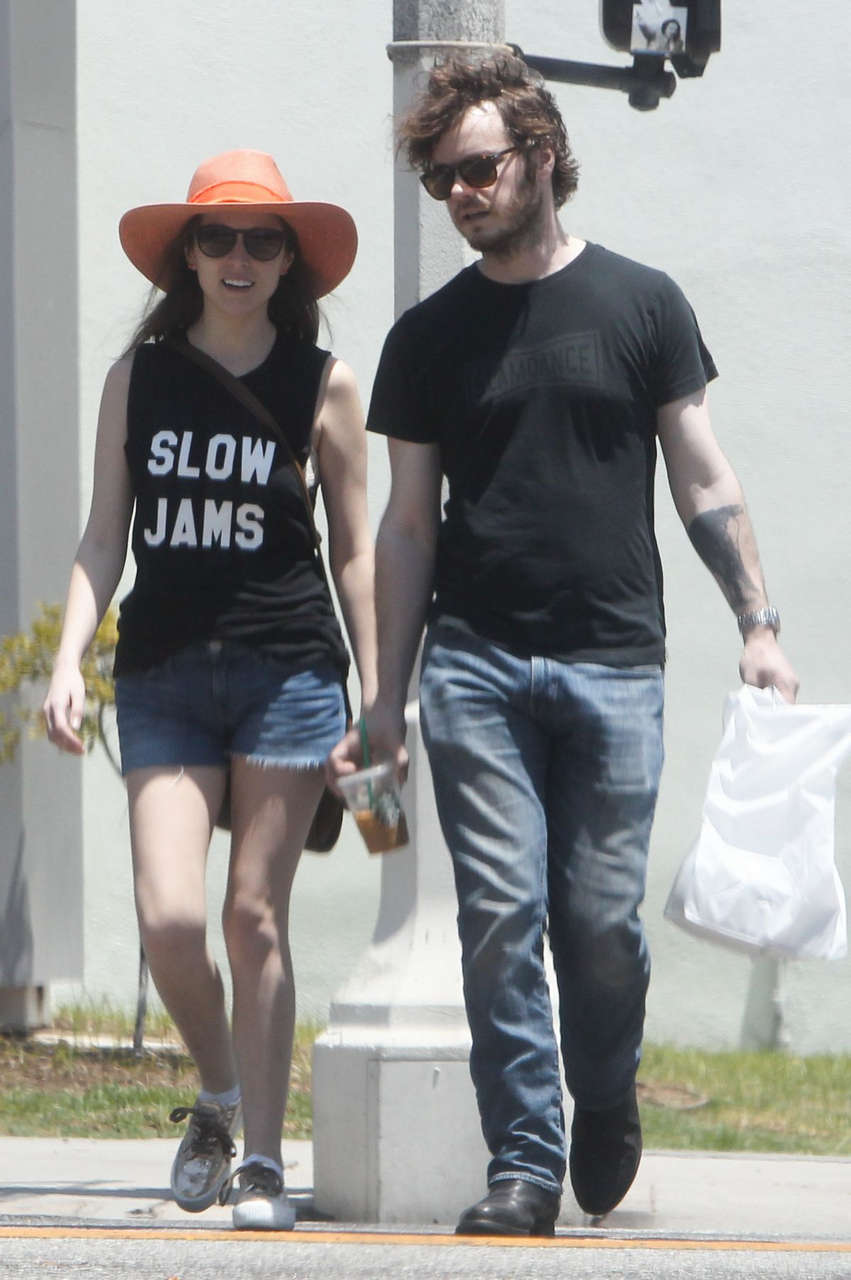 Anna Kendrick Out About Los Angeles