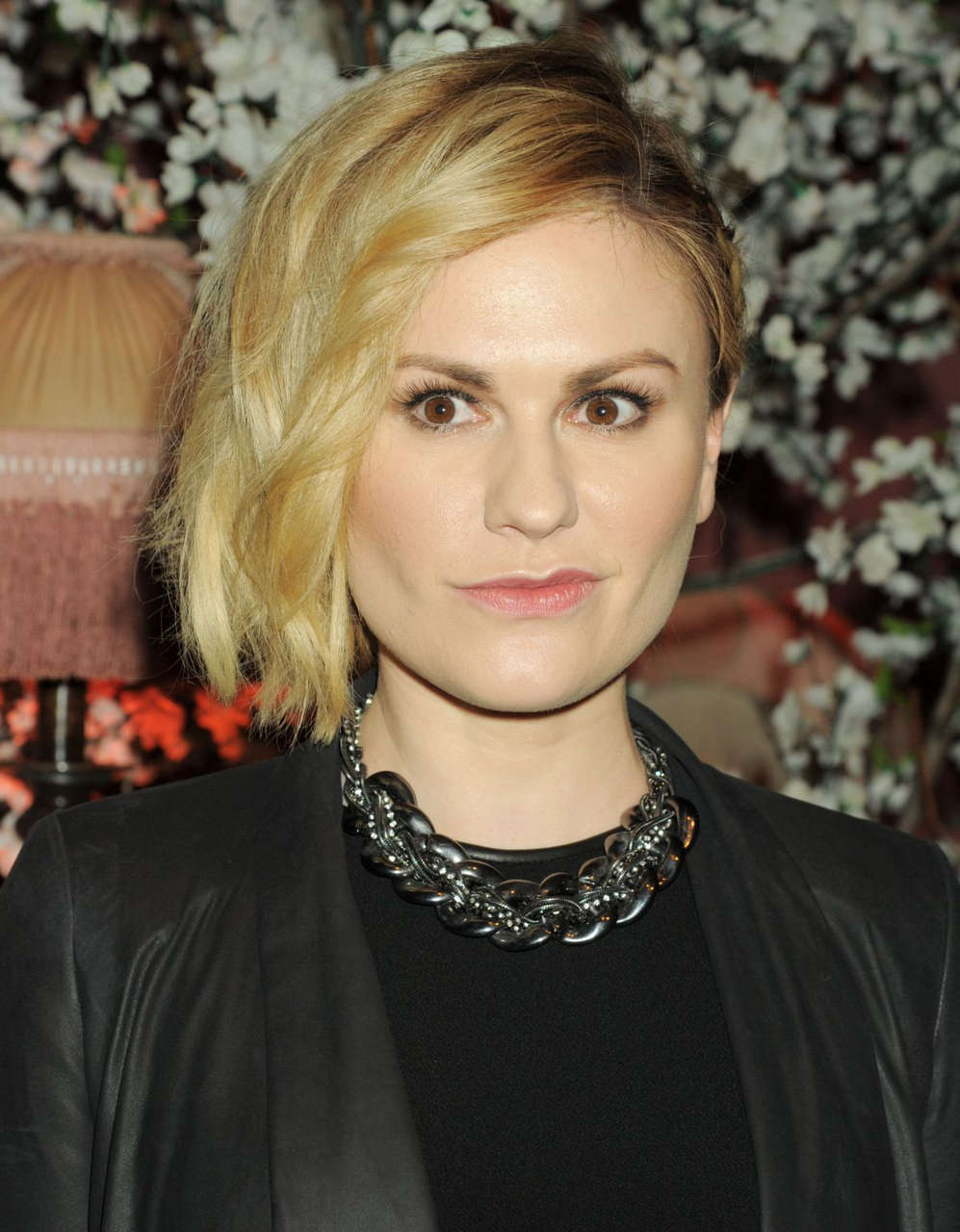 Anna Paquin Alice Olivia By Stacey Bendet Neiman Marcus Show Los Angeles